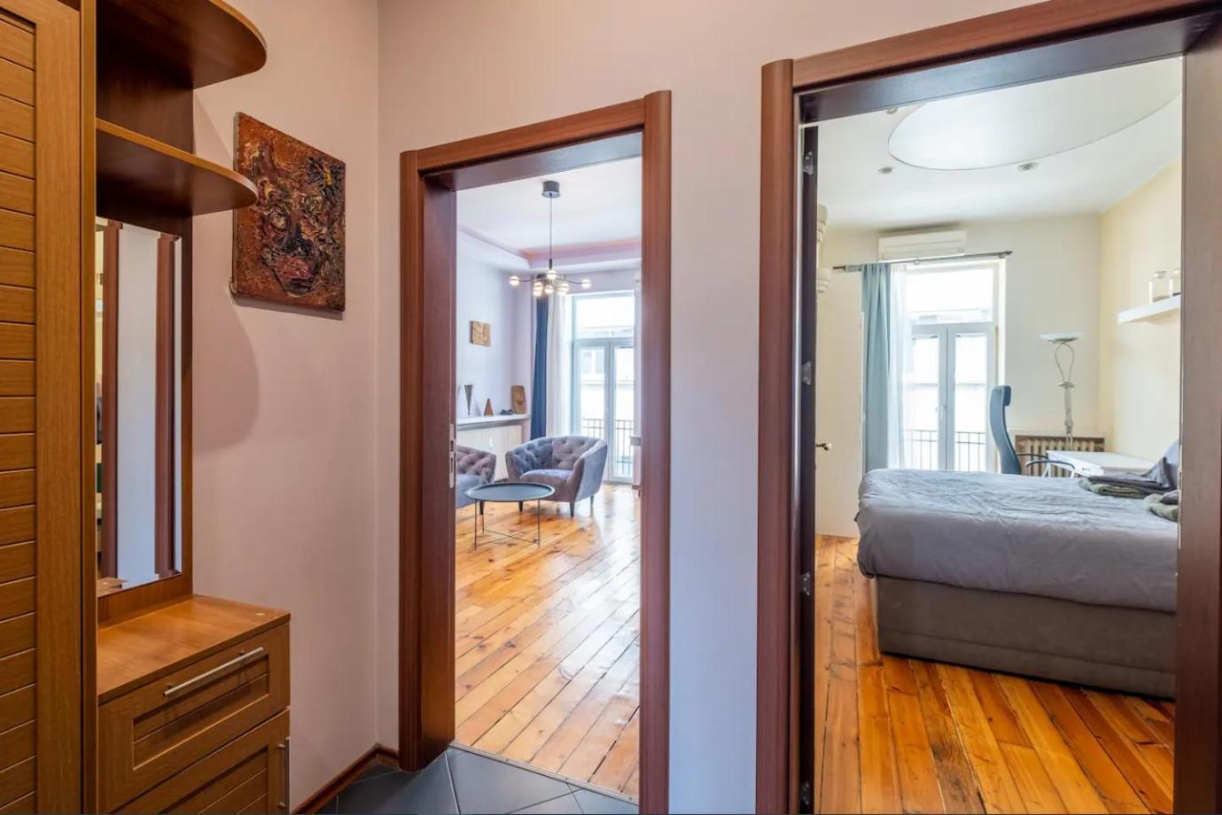 Charming 2Bdr Apartment In Historic Center With Parking Sofia Exterior photo